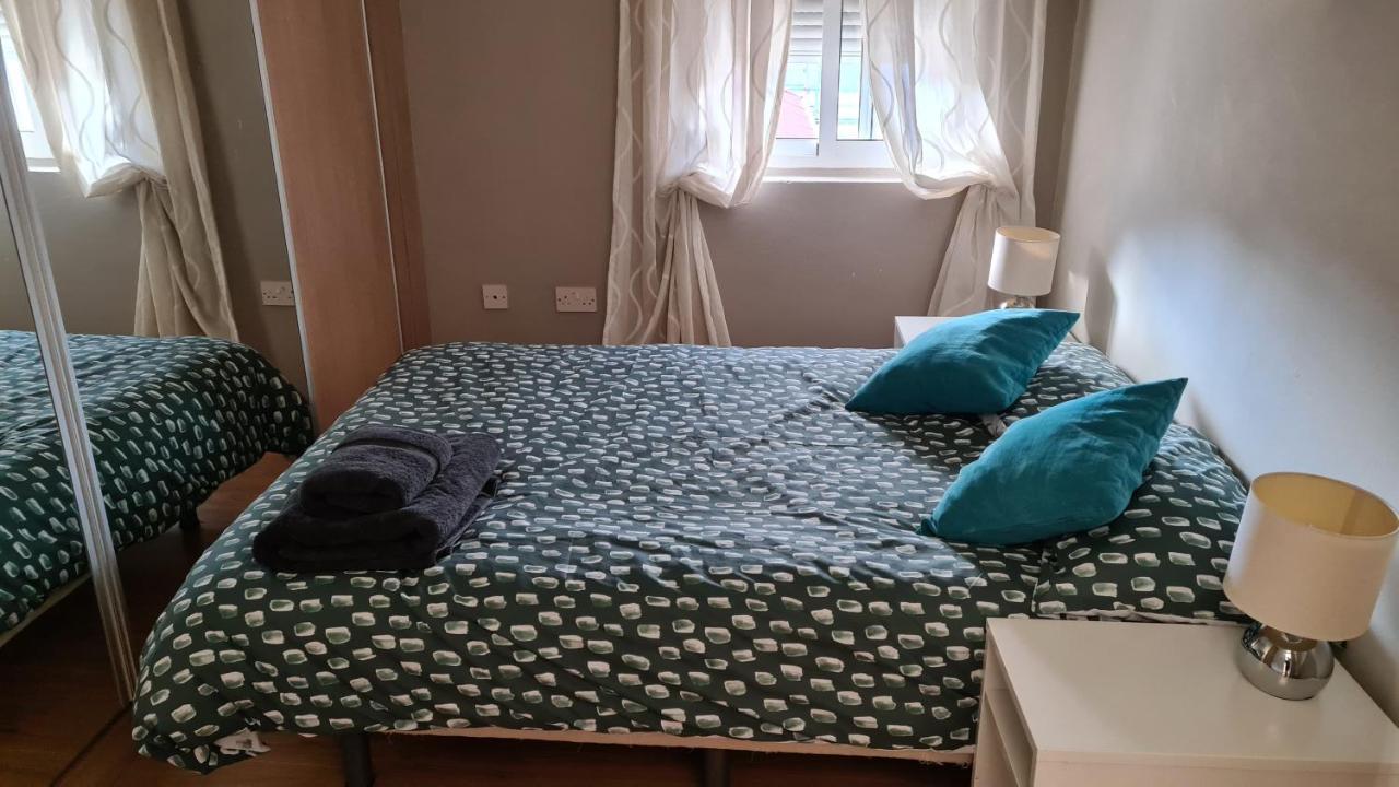 Gibraltar Town Centre Flat With Roof Terrace Apartment Luaran gambar