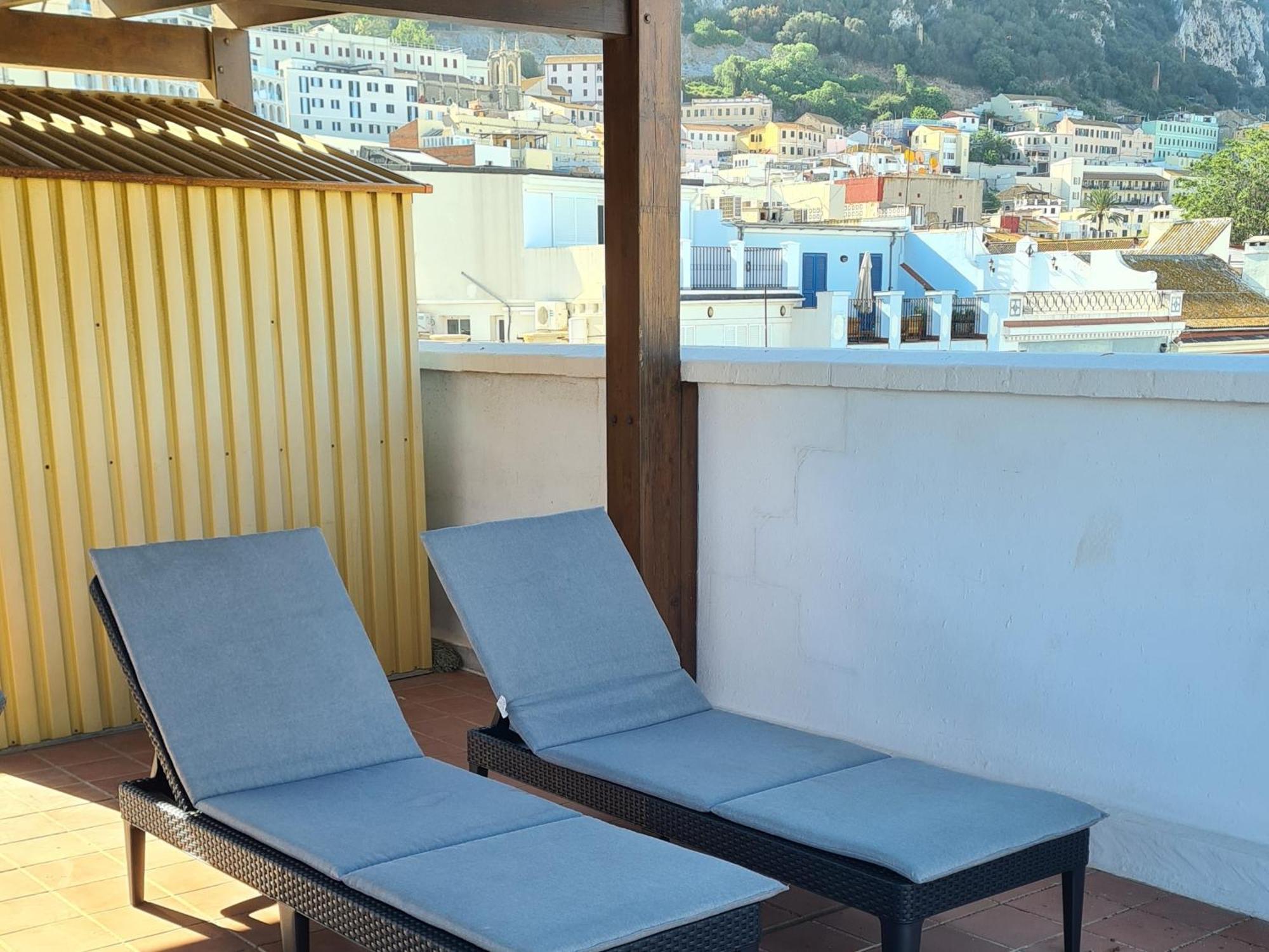 Gibraltar Town Centre Flat With Roof Terrace Apartment Luaran gambar